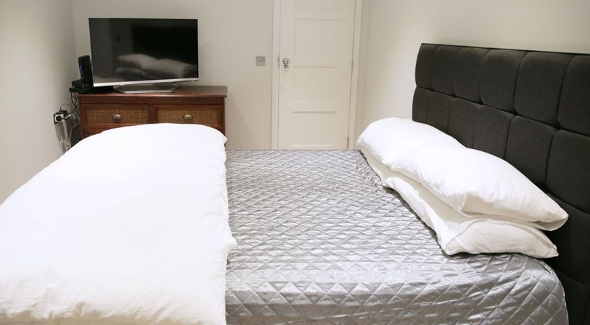 Photo of The Pianist's Home