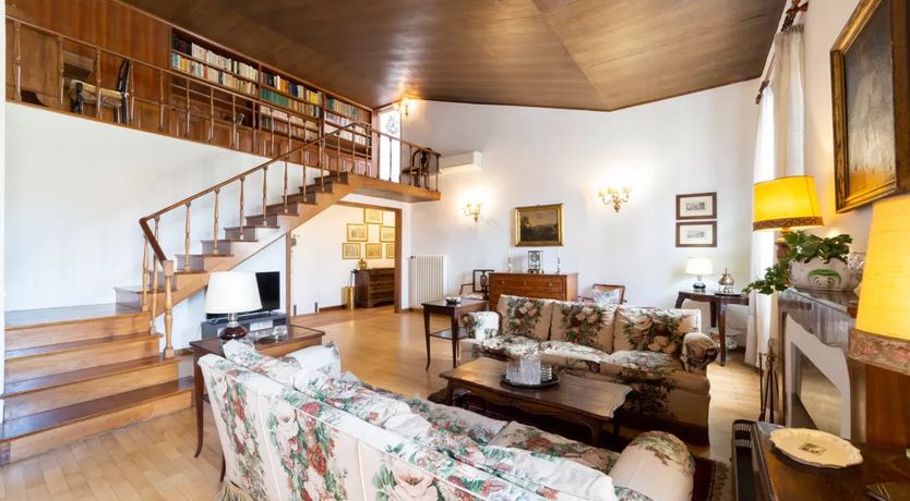 Photo of Arno Poetry