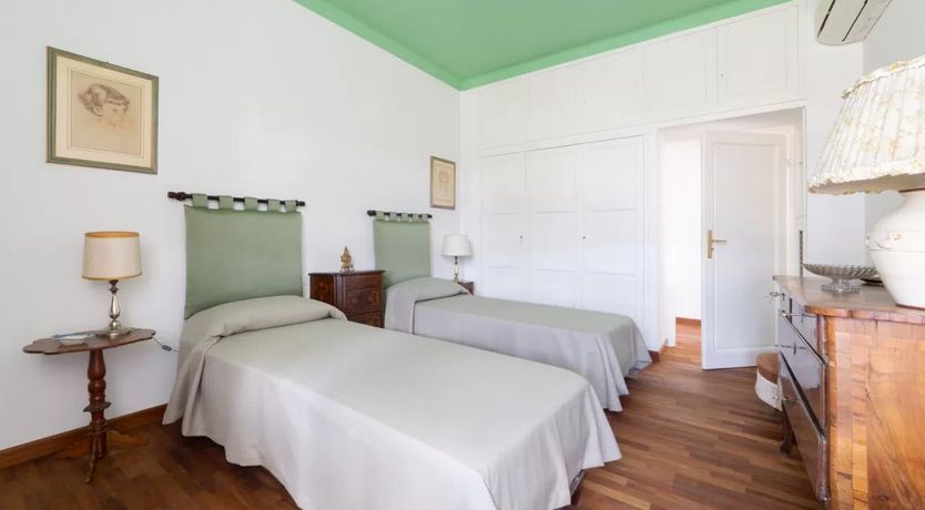 Photo of Arno Poetry