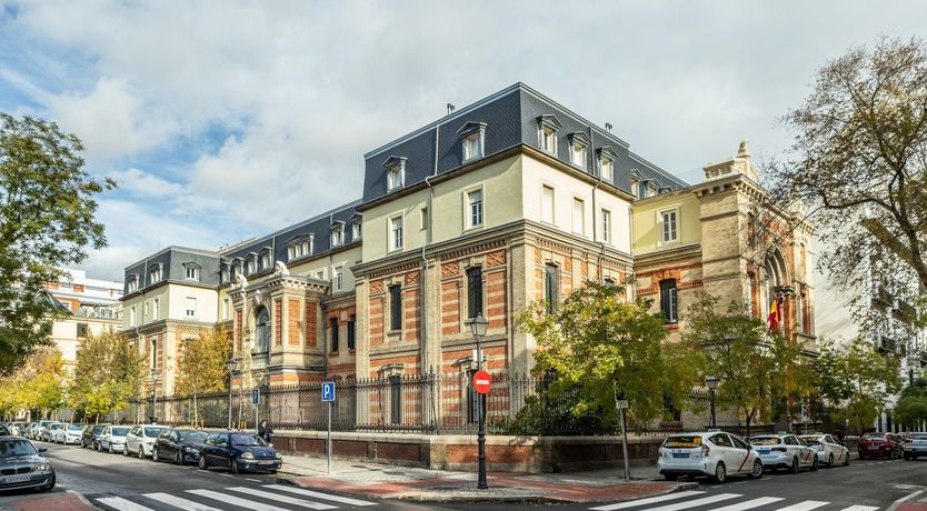 Photo of Almagro Dandy