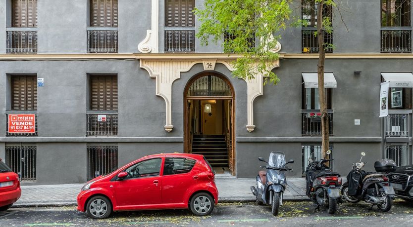 Photo of Almagro Dandy