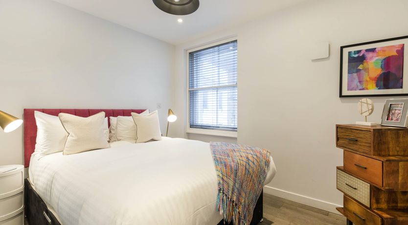 Photo of Fitzrovia Flâneur