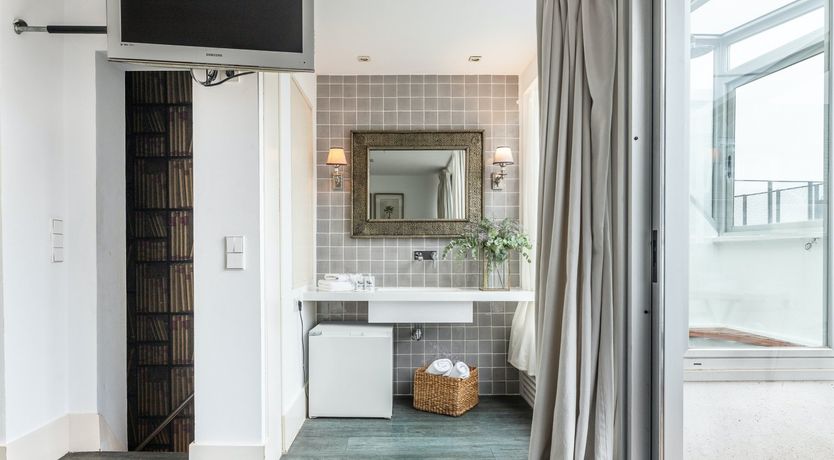 Photo of Amethystine Brunch