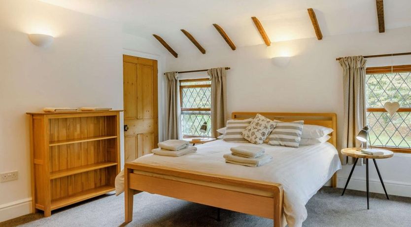 Photo of 2 Bed in Bittadon