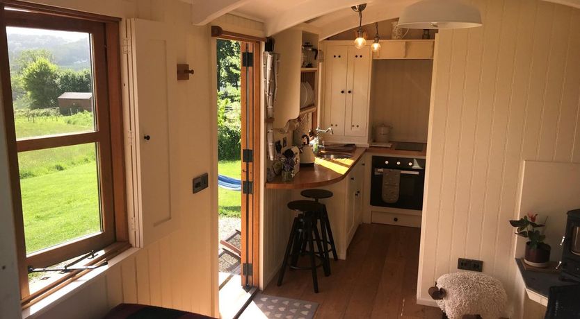 Photo of 1 Bed in Usk-