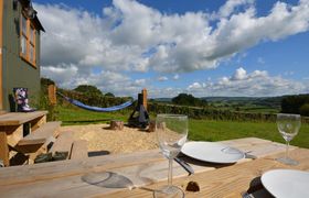 Photo of log-cabin-in-south-wales-5