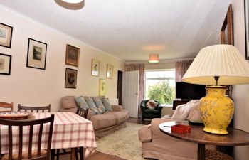 in Great Snoring (KT075) Holiday Cottage