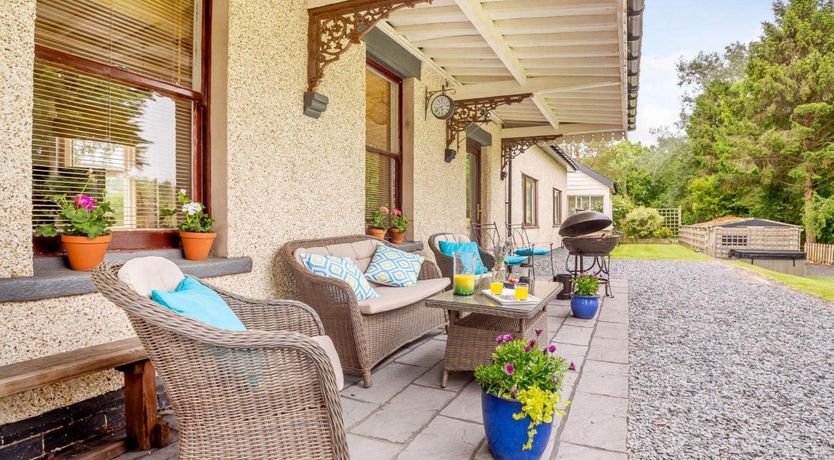 Photo of 3 Bed in Fron Goch