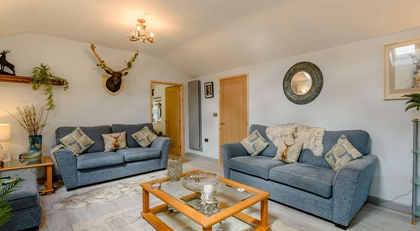 Photo of 2 Bed in Holywell