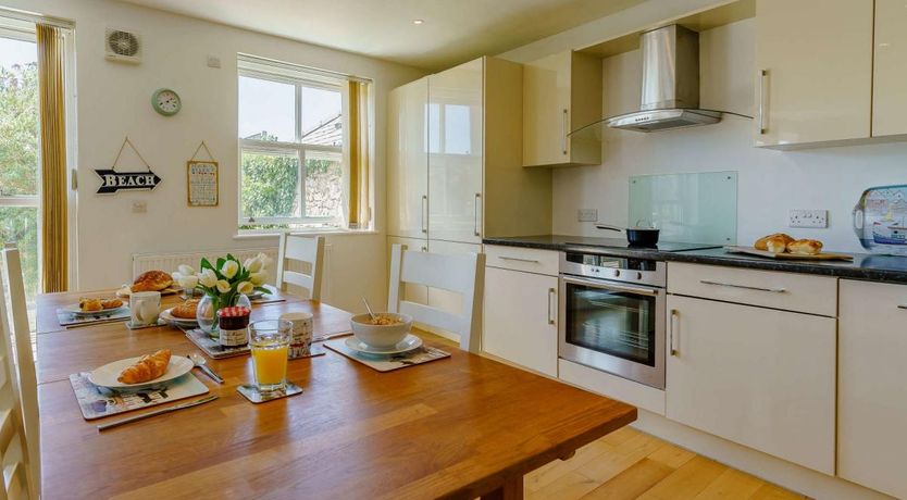 Photo of 2 Bed in Tenby