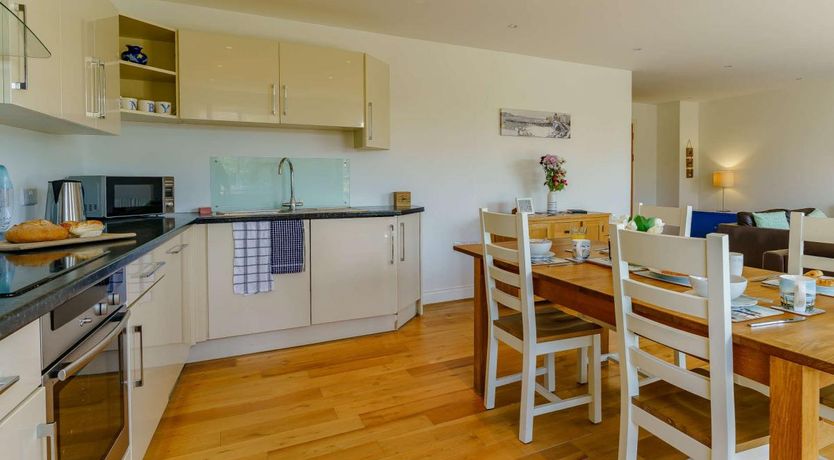 Photo of 2 Bed in Tenby