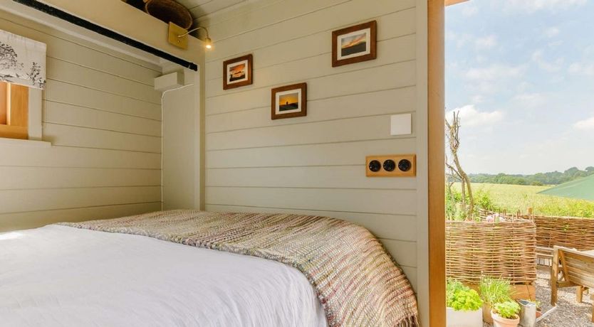 Photo of 1 Bed in Chillenden