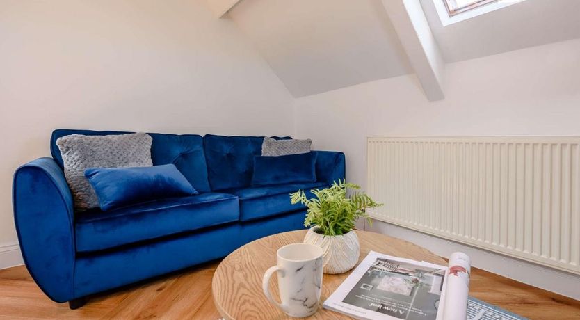 Photo of 1 Bed in Tenby