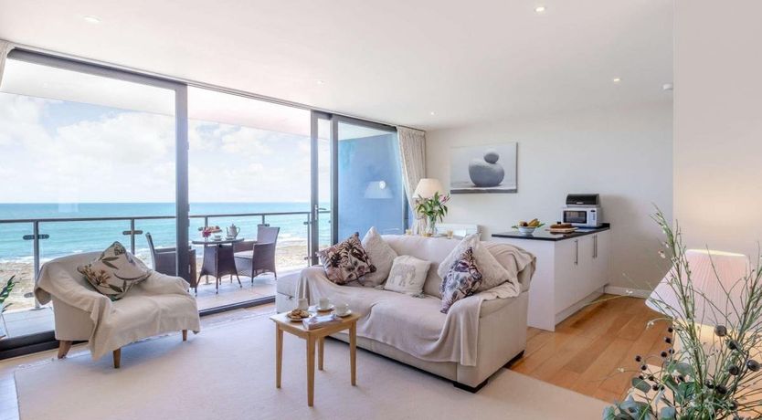 Photo of 2 Bed in Westward Ho