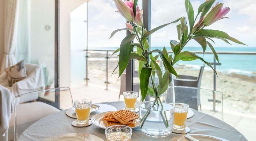 Photo of 2 Bed in Westward Ho