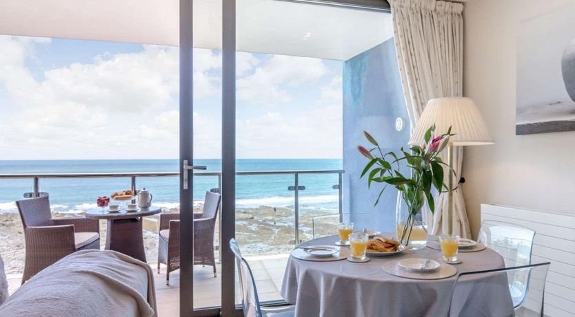 Photo of 2 Bed in Westward Ho