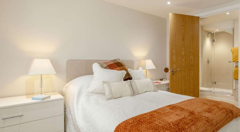 Photo of 2 Bed in Westward Ho