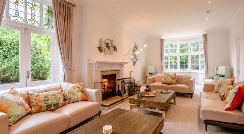 Photo of 7 Bed in Snettisham