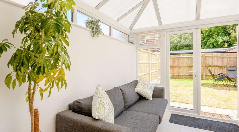 Photo of 4 Bed in Christchurch