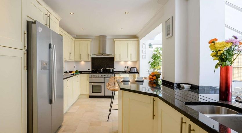 Photo of 4 Bed in Mudeford