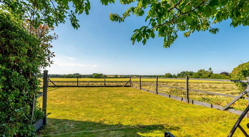 Photo of 3 Bed in Dereham