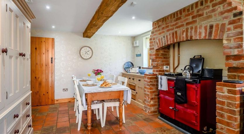 Photo of 3 Bed in Yaxham