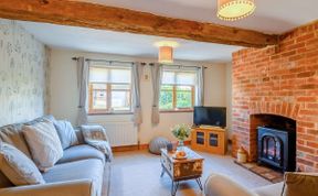Photo of in Yaxham (88569)