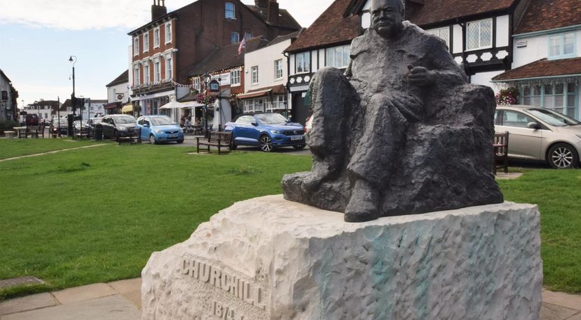 Photo of 2 Bed in Westerham