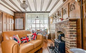 Photo of 2 Bed in Westerham