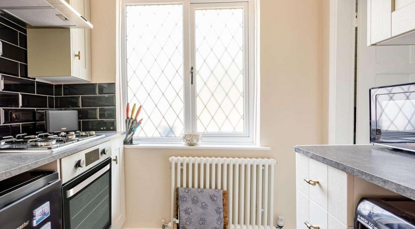 Photo of 2 Bed in Westerham