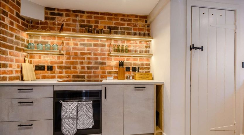 Photo of 2 Bed in Evesham