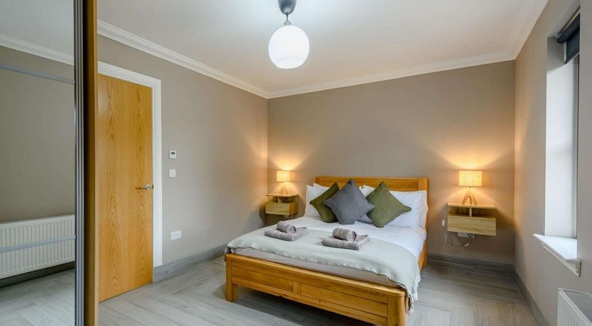 Photo of 3 Bed in Balloch