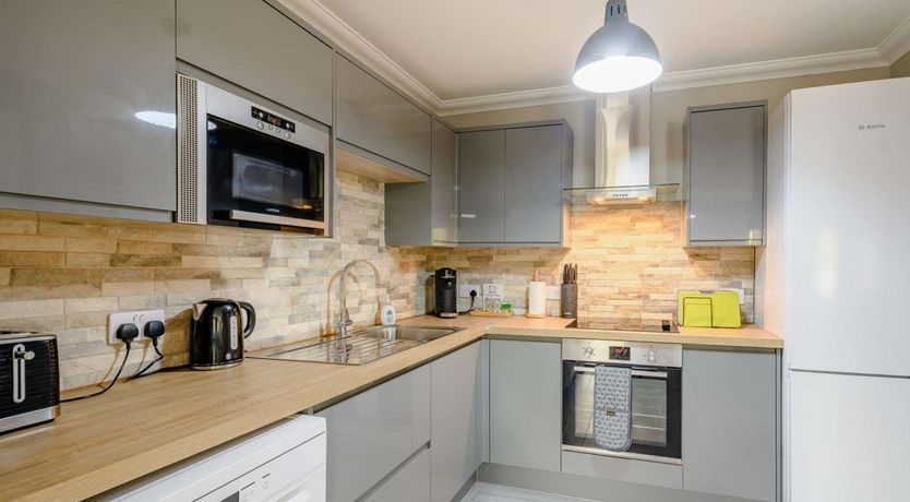 Photo of 3 Bed in Balloch