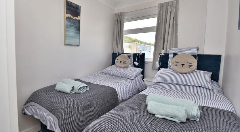 Photo of 2 Bed in Freshwater East