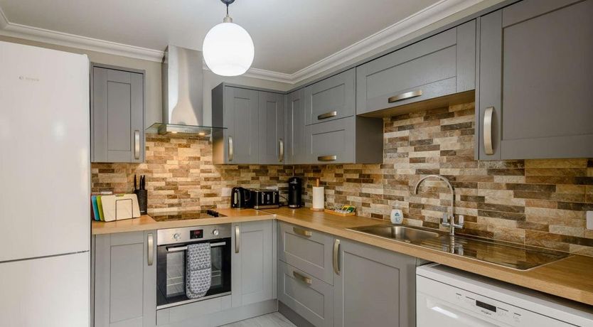 Photo of 3 Bed in Balloch