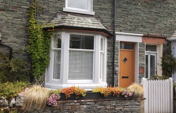Dovestones Holiday Cottage