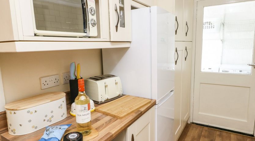 Photo of Y Bwthyn Bach