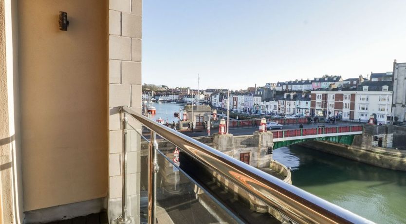 Photo of Townbridge Apartment