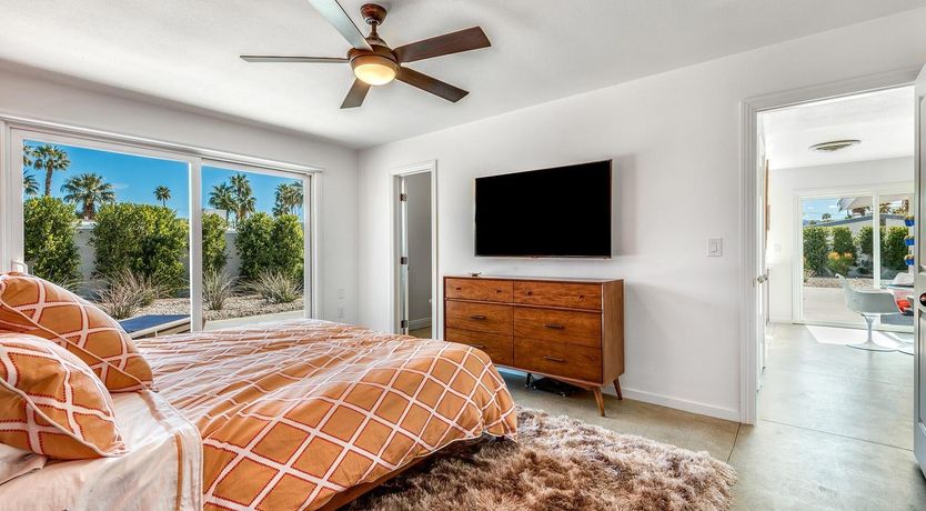 Photo of Topiary Springs