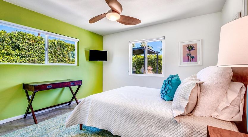 Photo of Topiary Springs