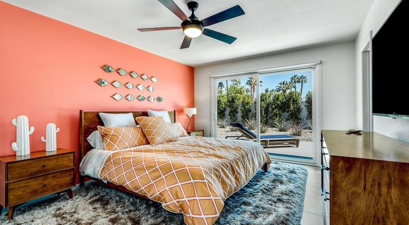 Photo of Topiary Springs