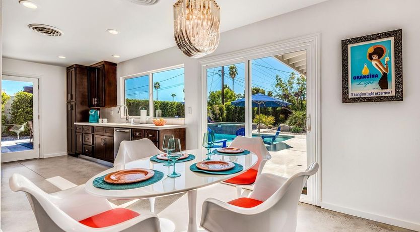 Photo of Topiary Springs