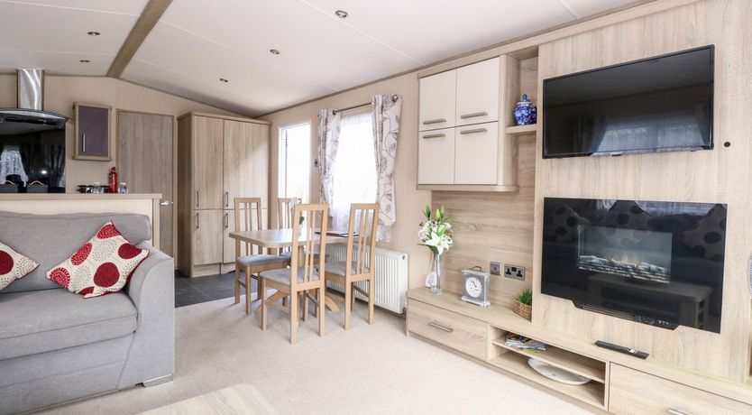 Photo of Freddy's Lodge, Foxburrow Hang