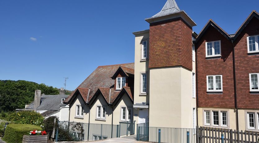 Photo of 1 Buckfields