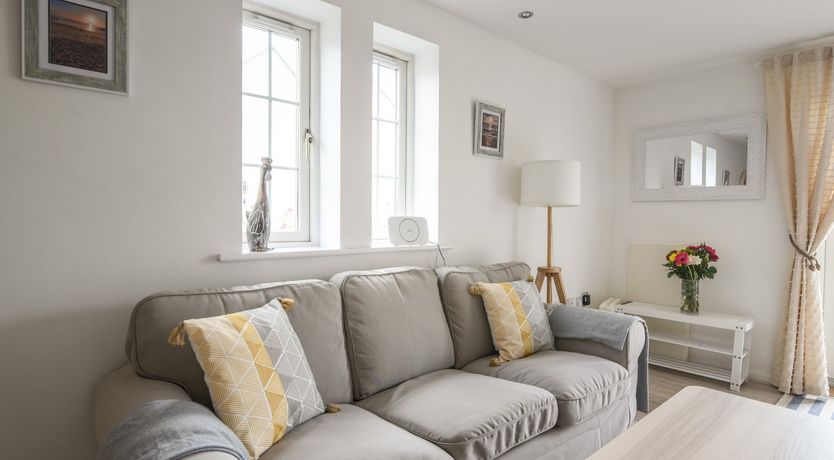 Photo of 1 Buckfields