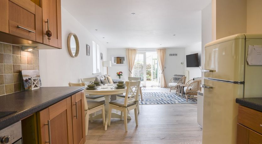 Photo of 1 Buckfields