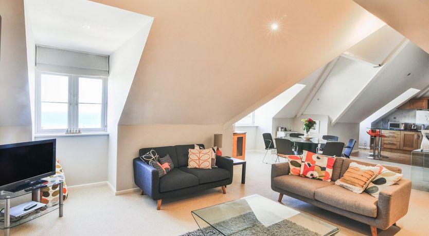 Photo of 13 Buckfields