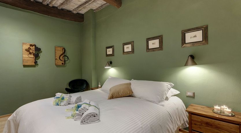 Photo of Florence with Love