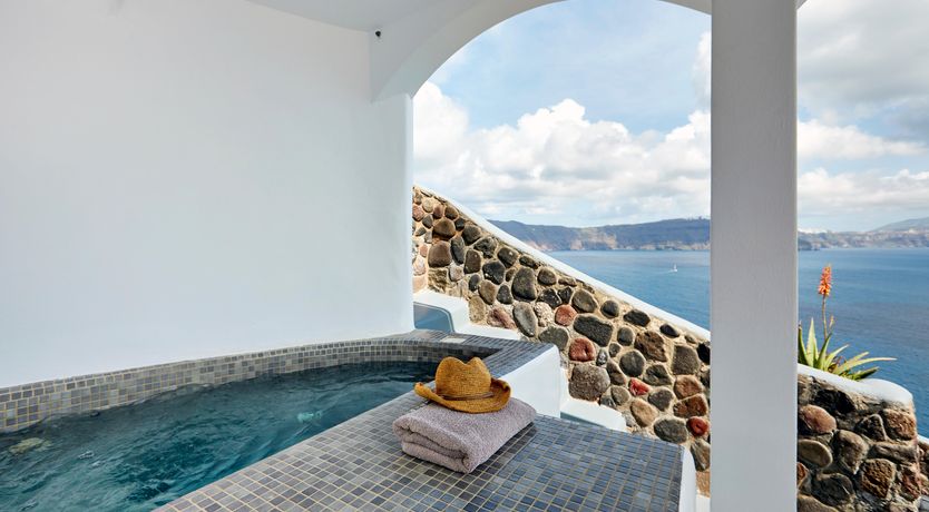 Photo of Caldera Cliffs