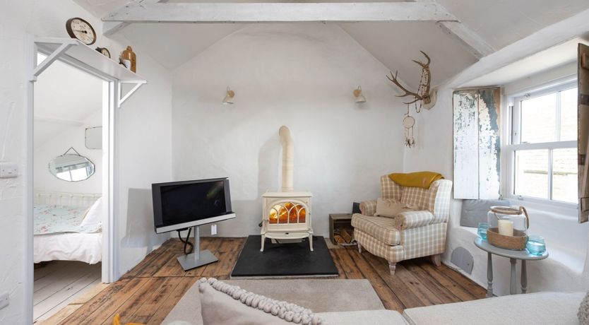 Photo of Gingham & Cream